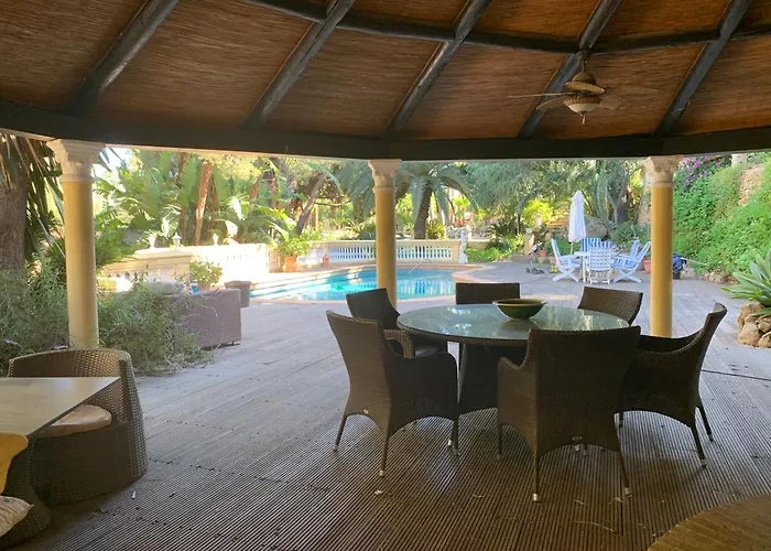 In Center Villa Marbella